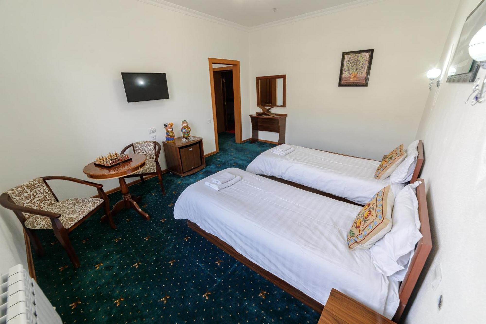 Hotel Qibla Tozabog à Khiva Extérieur photo