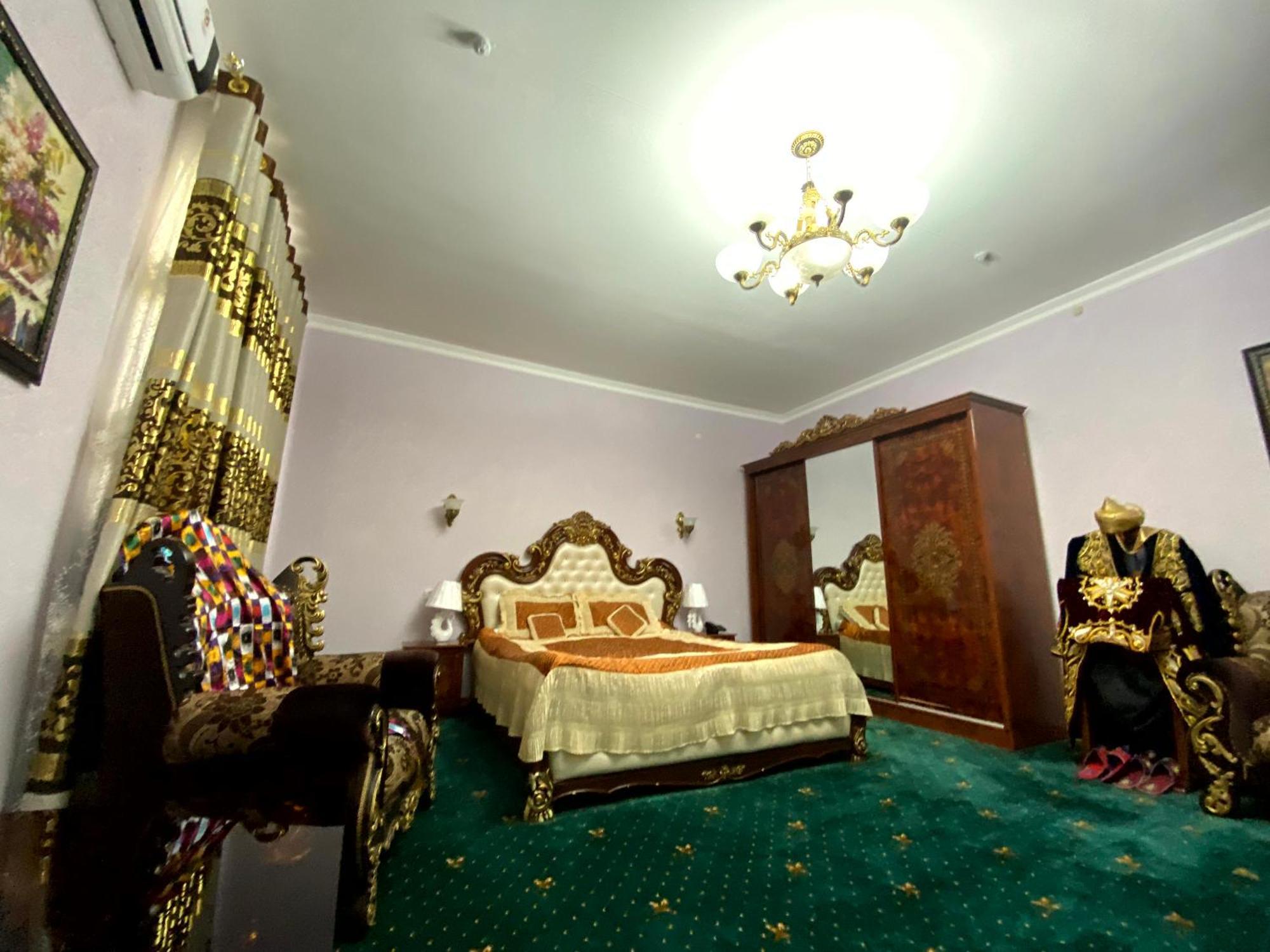 Hotel Qibla Tozabog à Khiva Extérieur photo