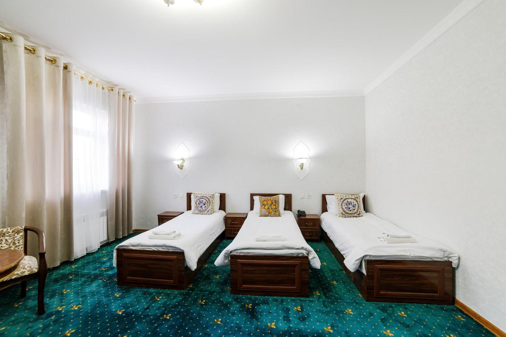 Hotel Qibla Tozabog à Khiva Extérieur photo